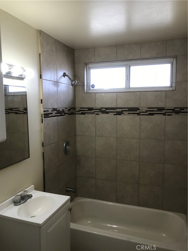 304 Maxine Property Photo 5