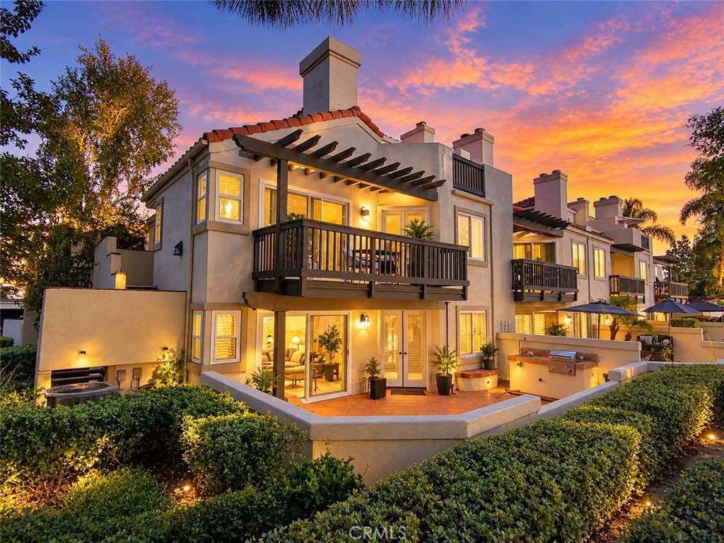 1 Brisa Del Lago Property Photo 1