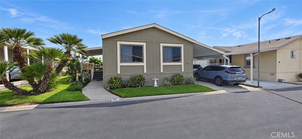2598 Ayala Drive Property Photo 1