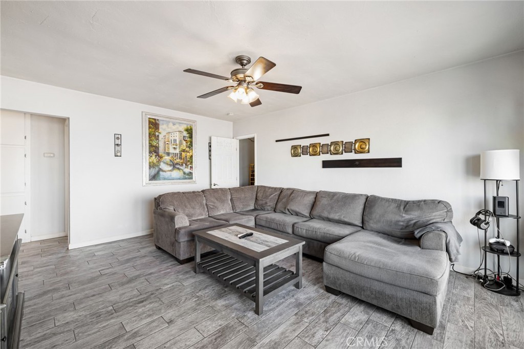 12238 Michigan Street Property Photo 12