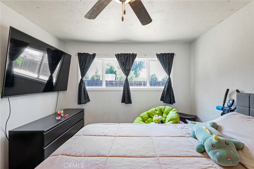 12238 Michigan Street Property Photo 24