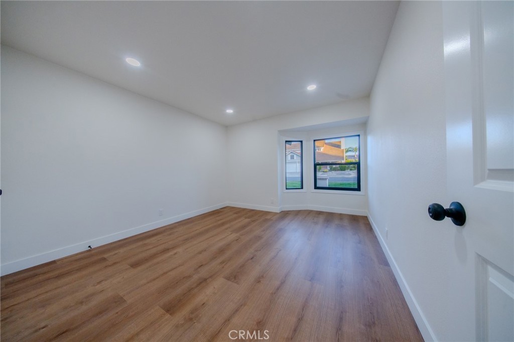 4309 Camphor Property Photo 11