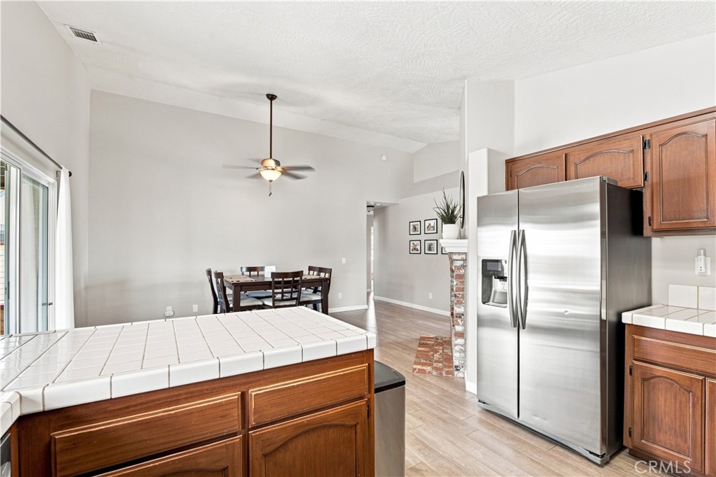 18461 Sutter Property Photo 37