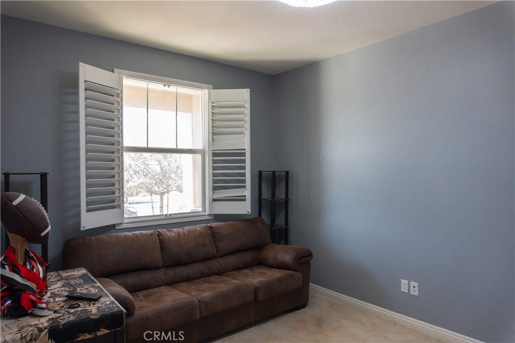12342 Del Sur Property Photo 6