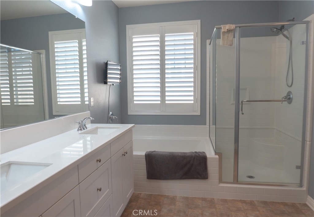 12342 Del Sur Property Photo 13
