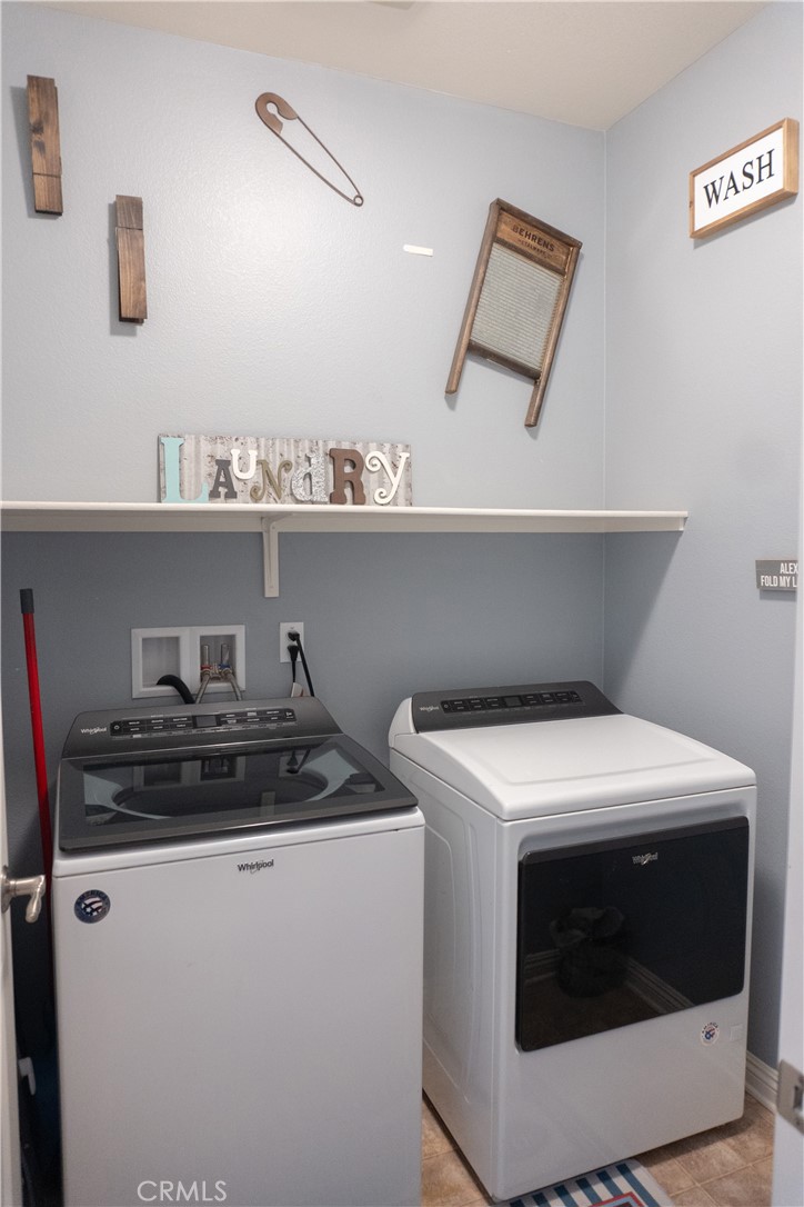 12342 Del Sur Property Photo 15