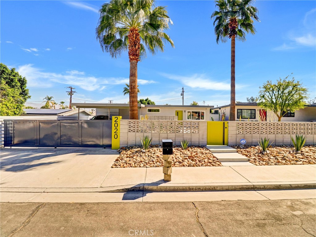 2020 Lawrence Street Property Photo 1