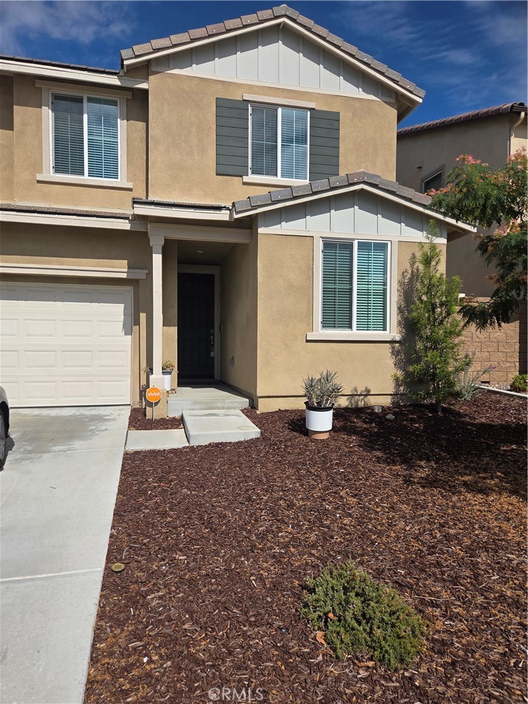 35564 Roxy Drive Property Photo 1
