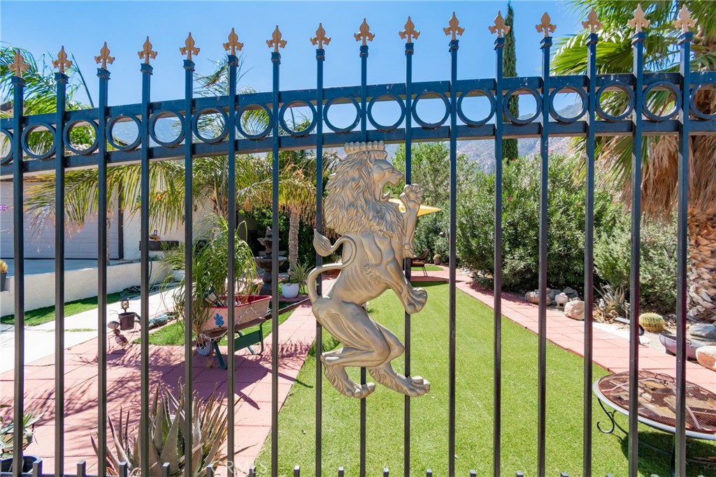 51815 Riza Property Photo 8