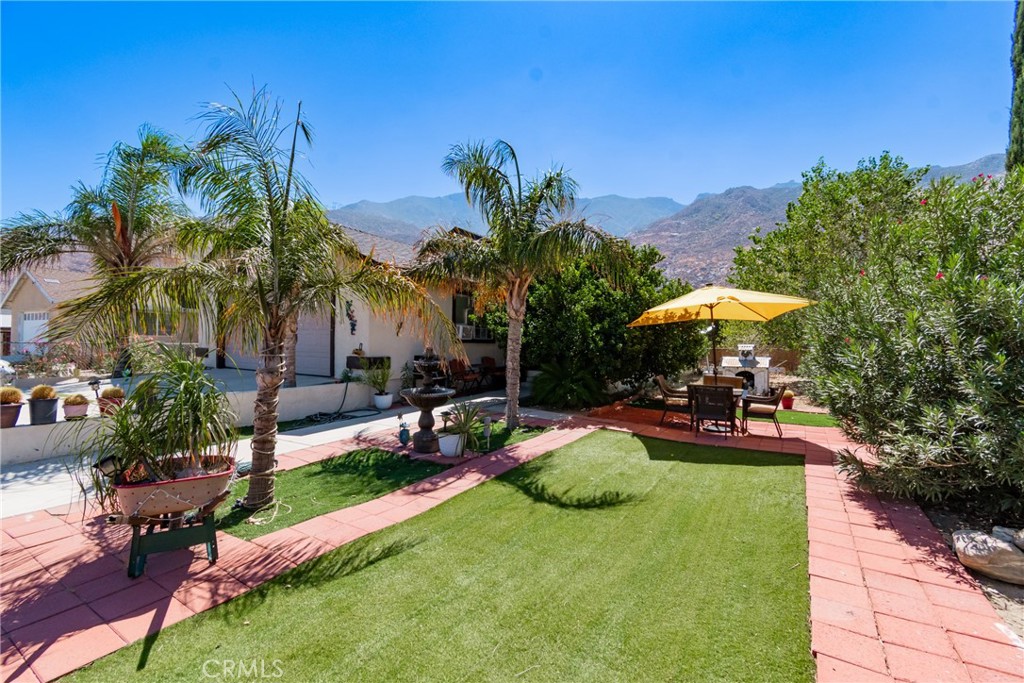 51815 Riza Property Photo 15