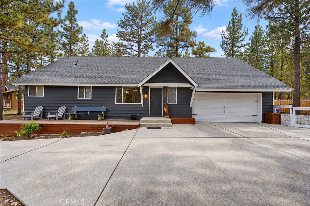 257 Turlock Drive Property Photo 2