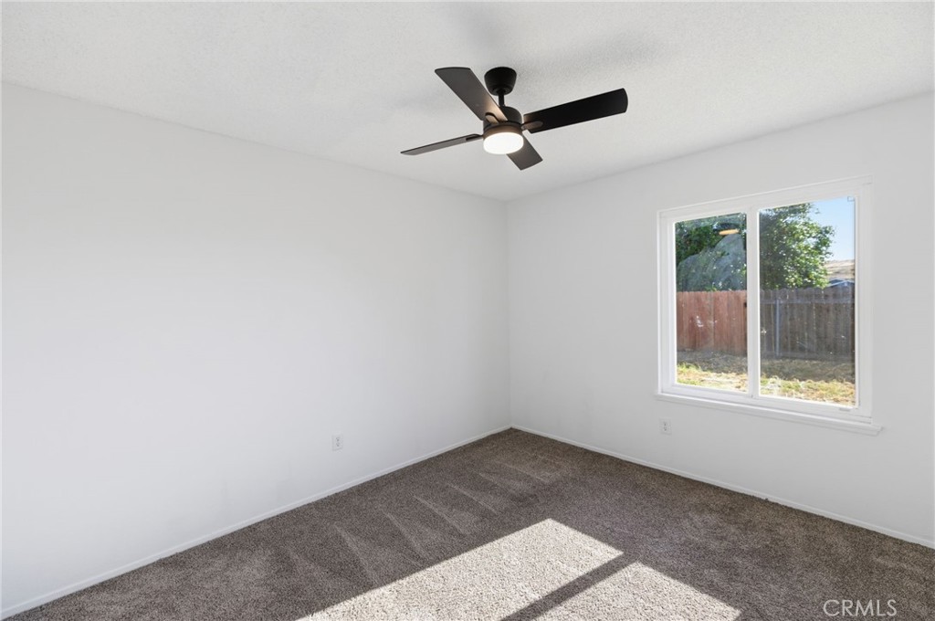 7035 Batavia Way Property Photo 13