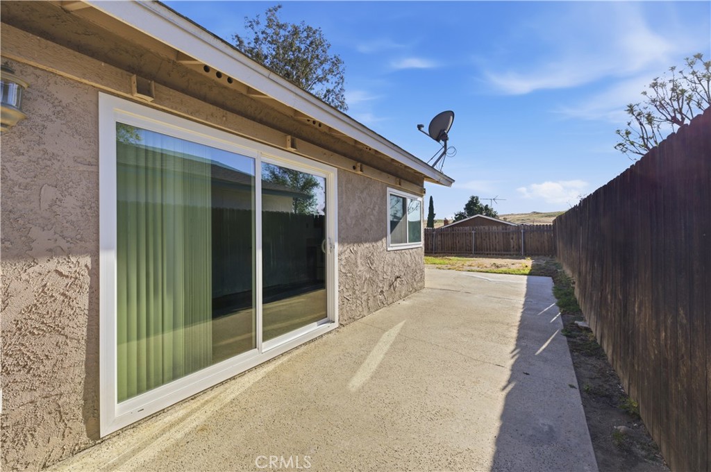 7035 Batavia Way Property Photo 17