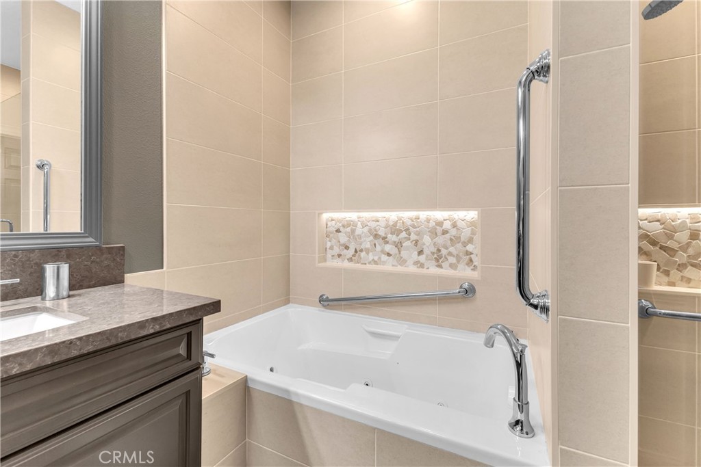 39718 Camino Templado Property Photo 34