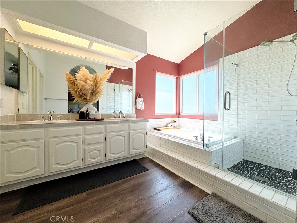 39090 Cattail 1 Property Photo 13
