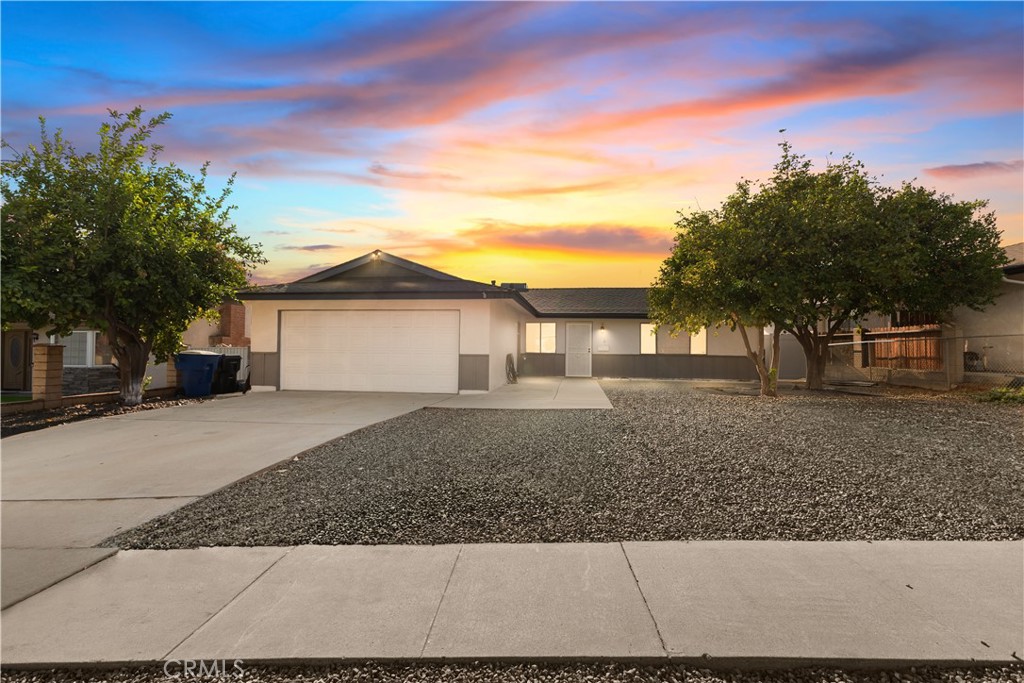 1512 Cole Property Photo 1