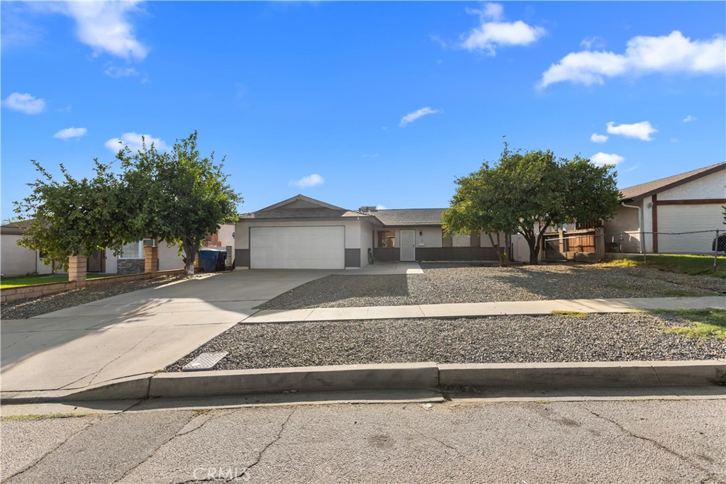 1512 Cole Property Photo 7