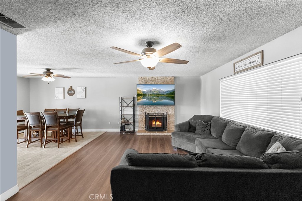 1512 Cole Property Photo 12