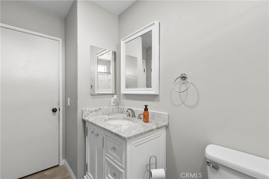 1512 Cole Property Photo 25