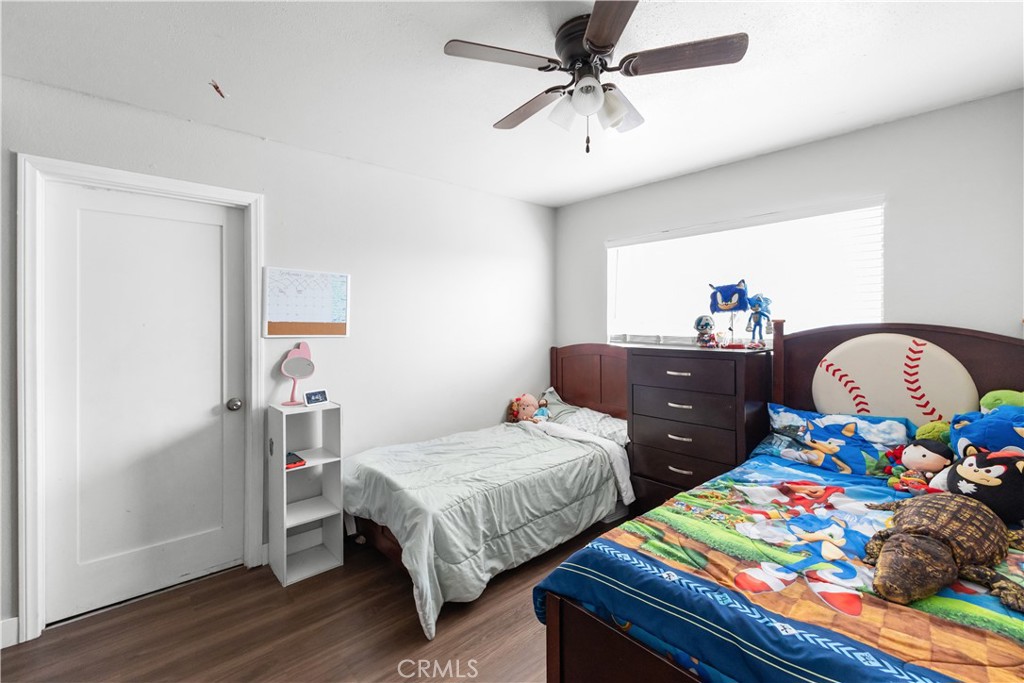 1512 Cole Property Photo 28