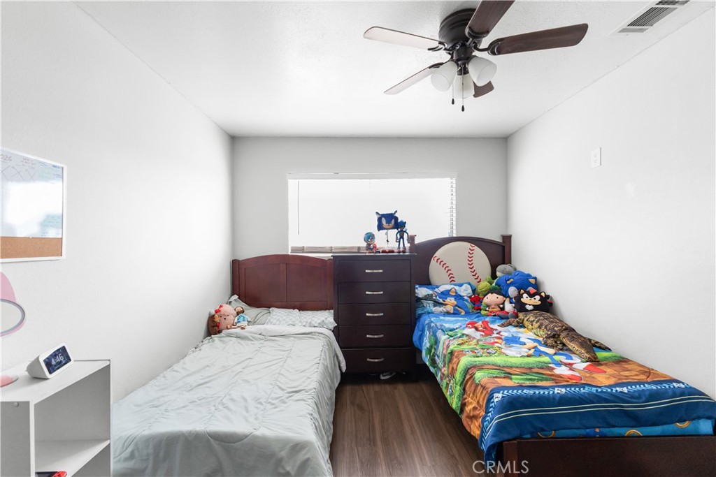 1512 Cole Property Photo 29
