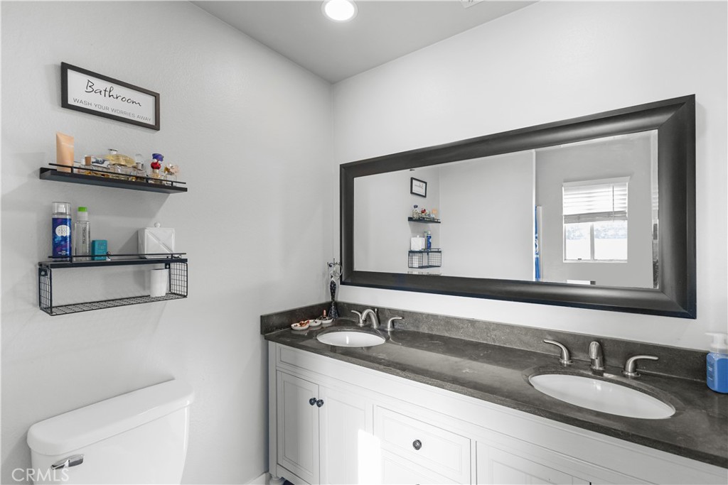 1512 Cole Property Photo 35