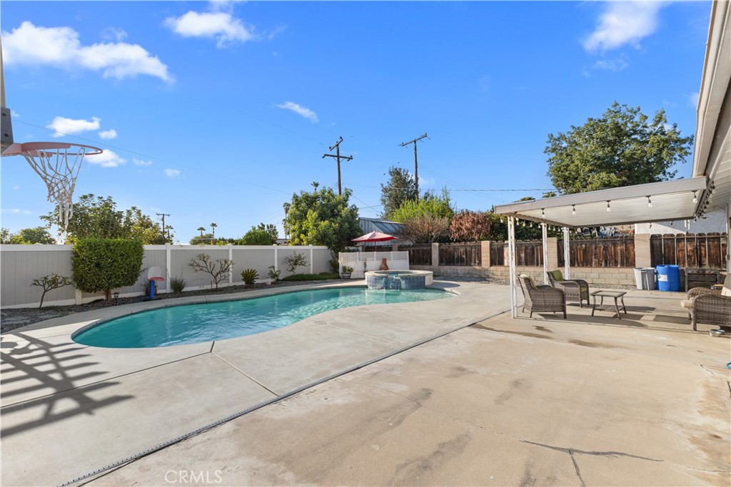 1512 Cole Property Photo 40