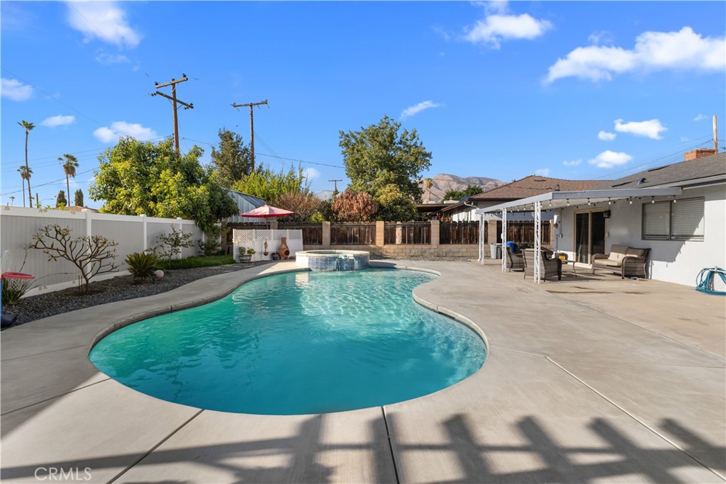 1512 Cole Property Photo 41