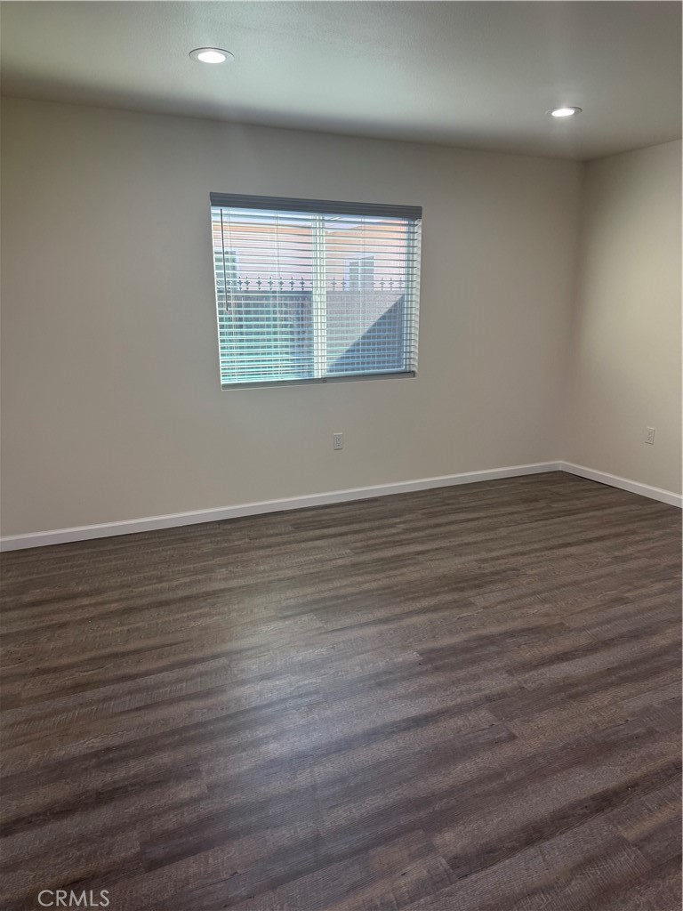 5875 5877 Challen Avenue Property Photo 31
