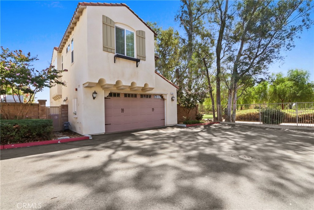 8585 Montrose Property Photo 1