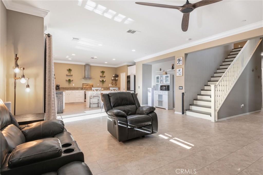 6577 Coyote Trail Lane Property Photo 8