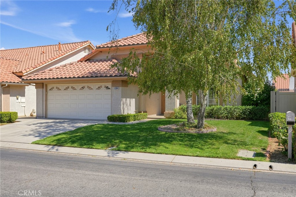 1632 Crystal Downs Property Photo 3