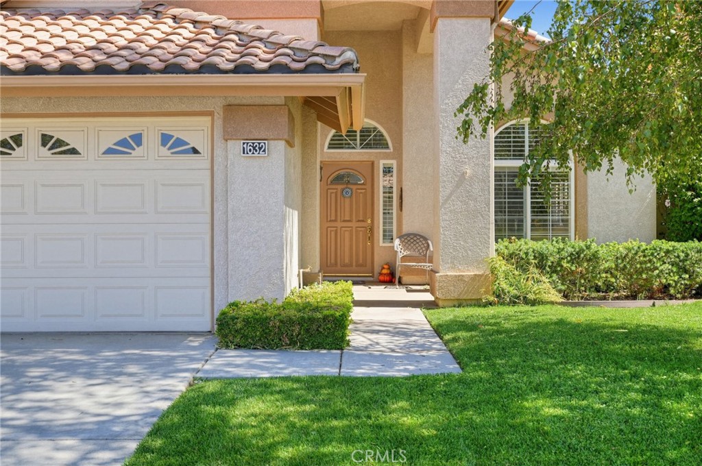 1632 Crystal Downs Property Photo 4