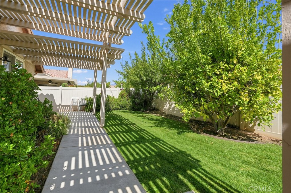 1632 Crystal Downs Property Photo 7