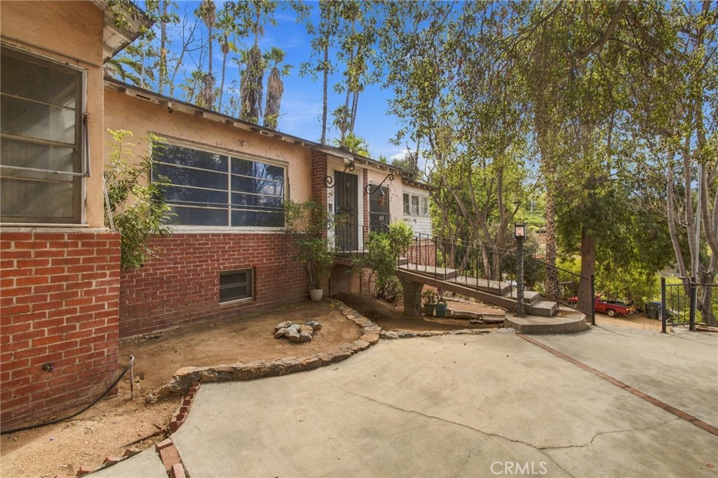 6100 Pachappa Drive Property Photo 6