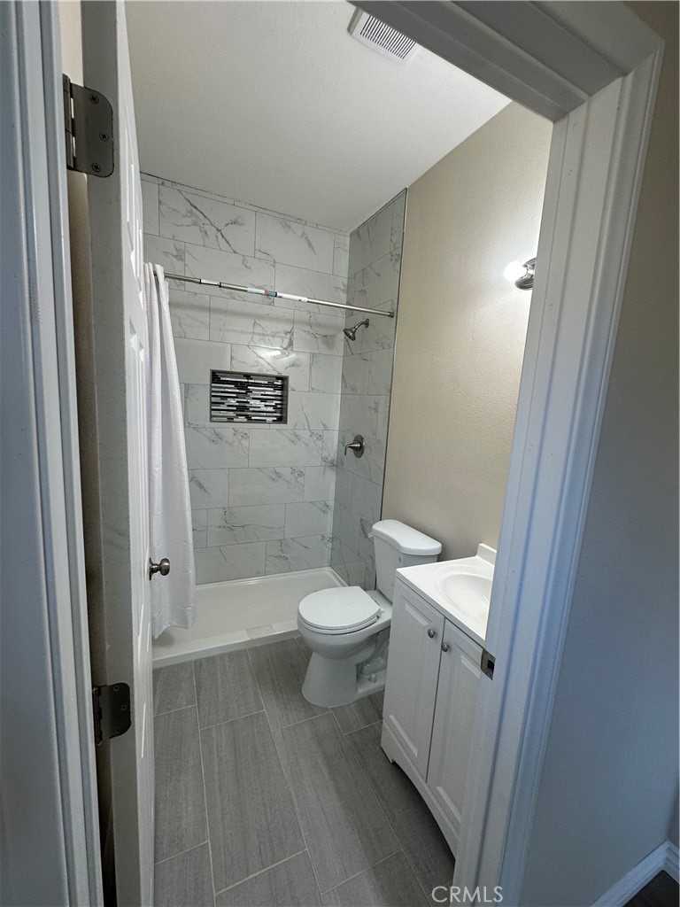 261 Kendall Avenue Property Photo 8