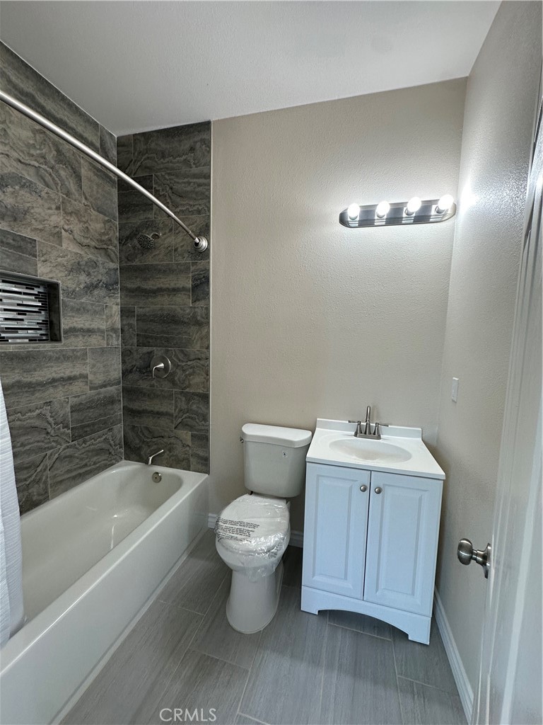 261 Kendall Avenue Property Photo 10
