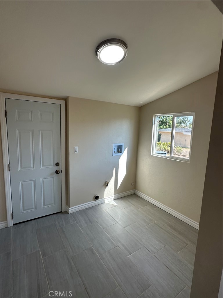 261 Kendall Avenue Property Photo 11