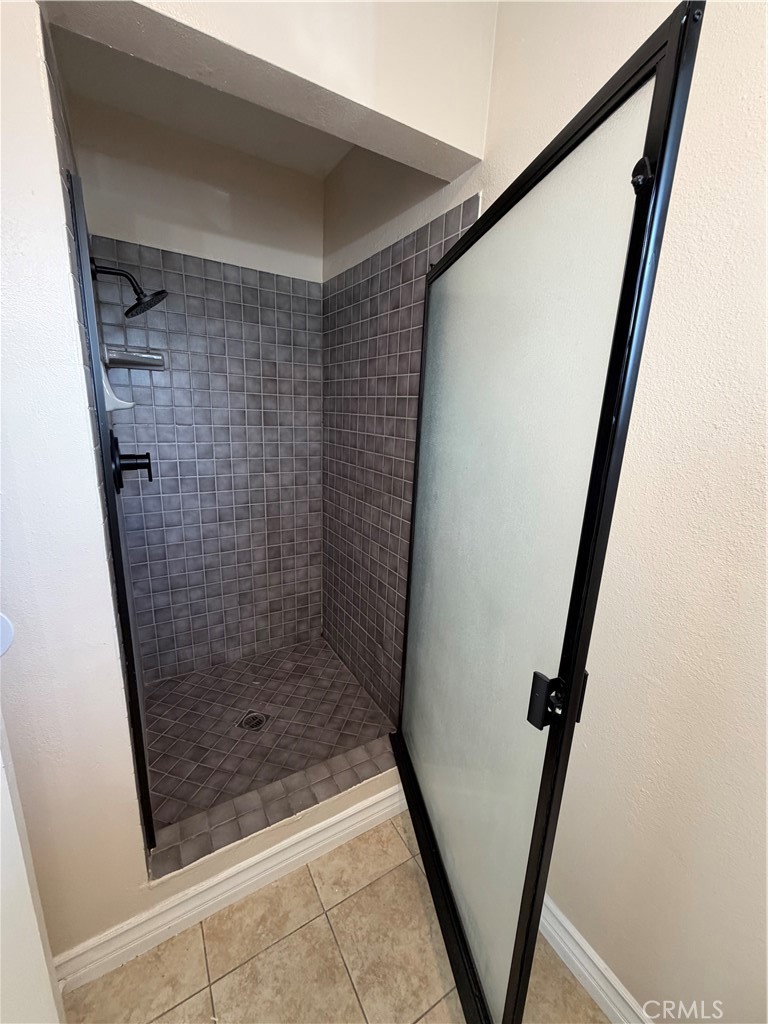 364 W Rosewood Street Property Photo 12