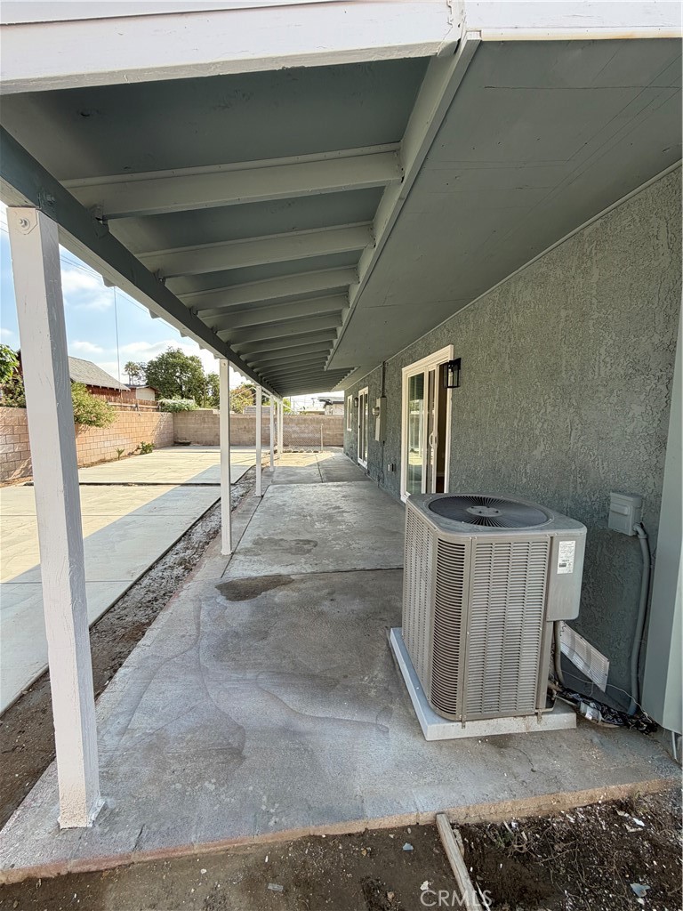 364 W Rosewood Street Property Photo 19