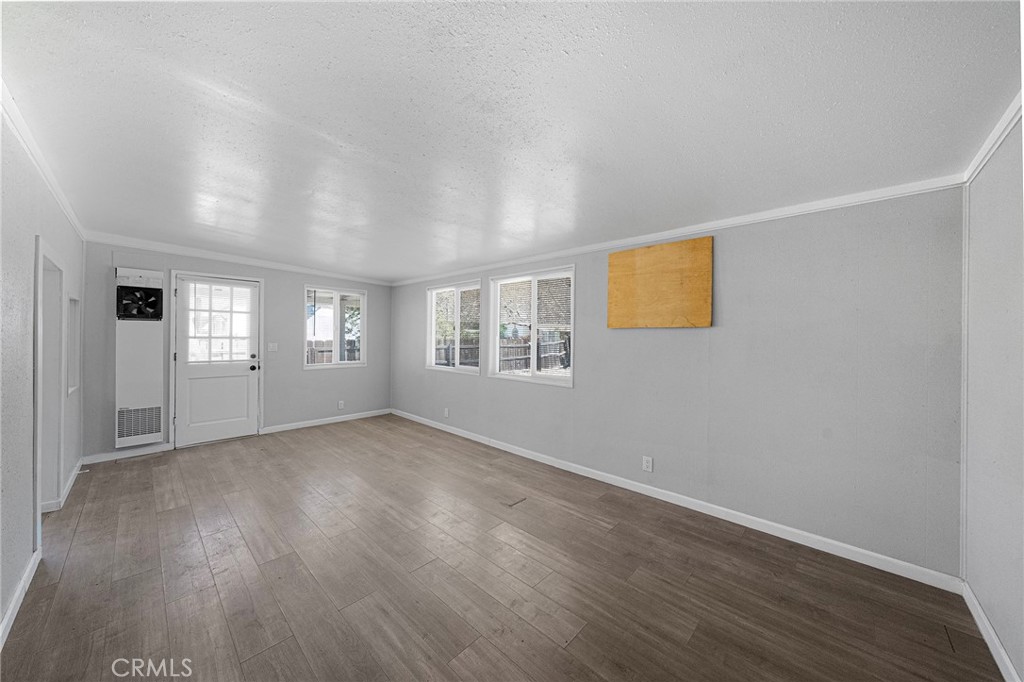52356 Date Avenue Property Photo 11
