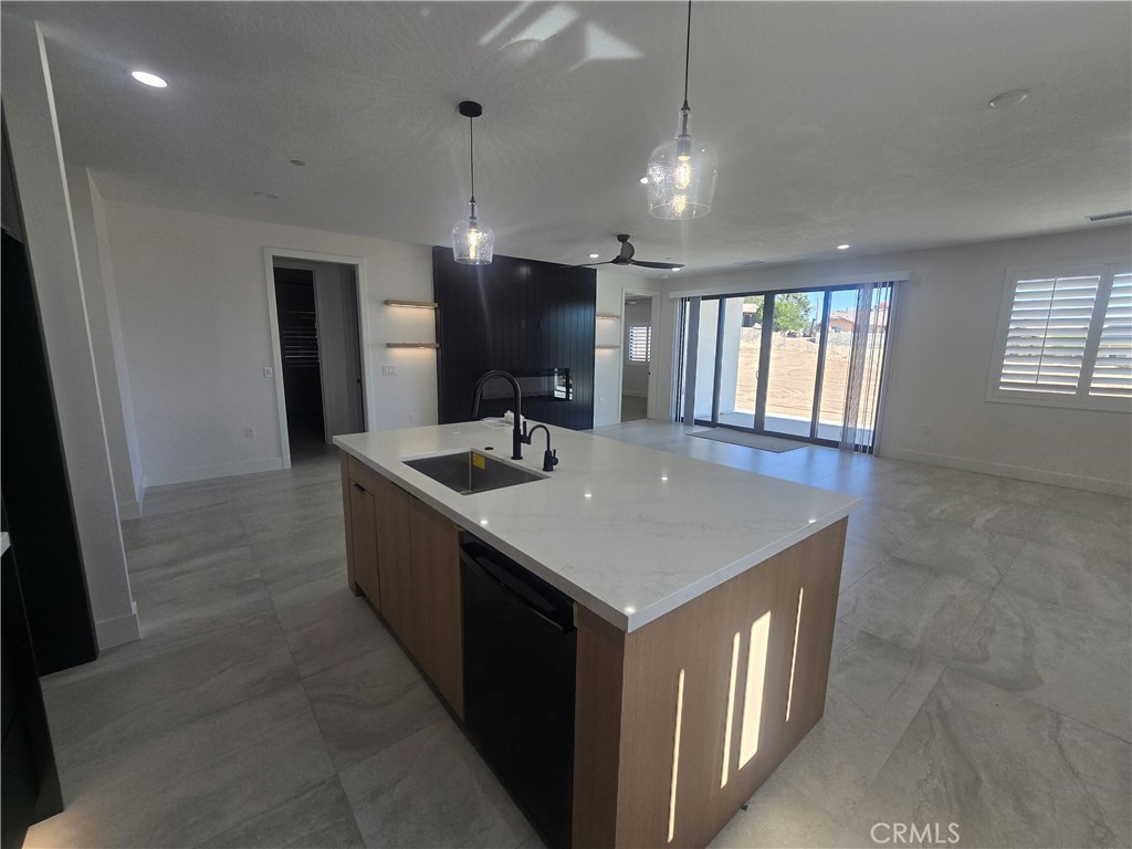 16870 Joshua Property Photo 14