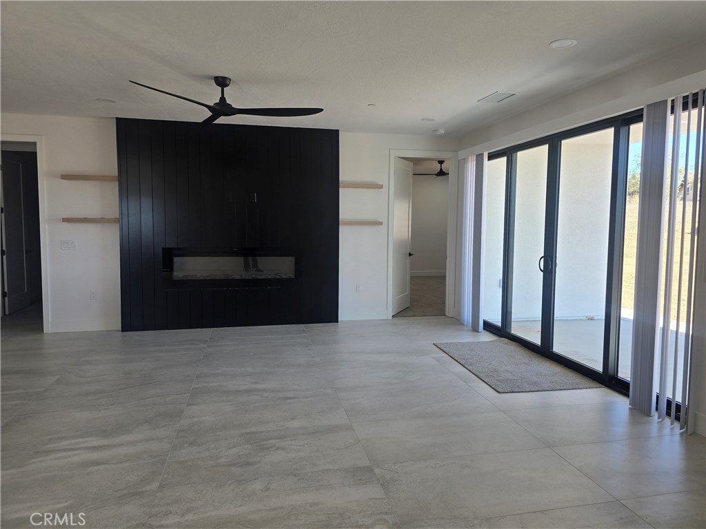 16870 Joshua Property Photo 20