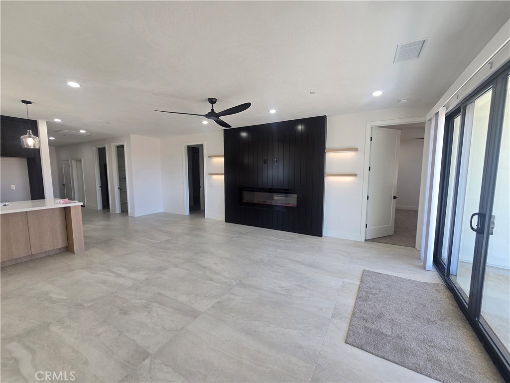 16870 Joshua Property Photo 21