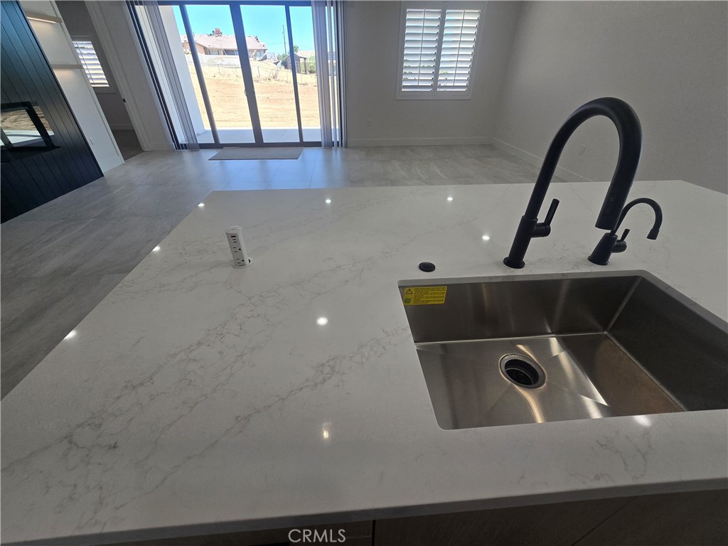 16870 Joshua Property Photo 22