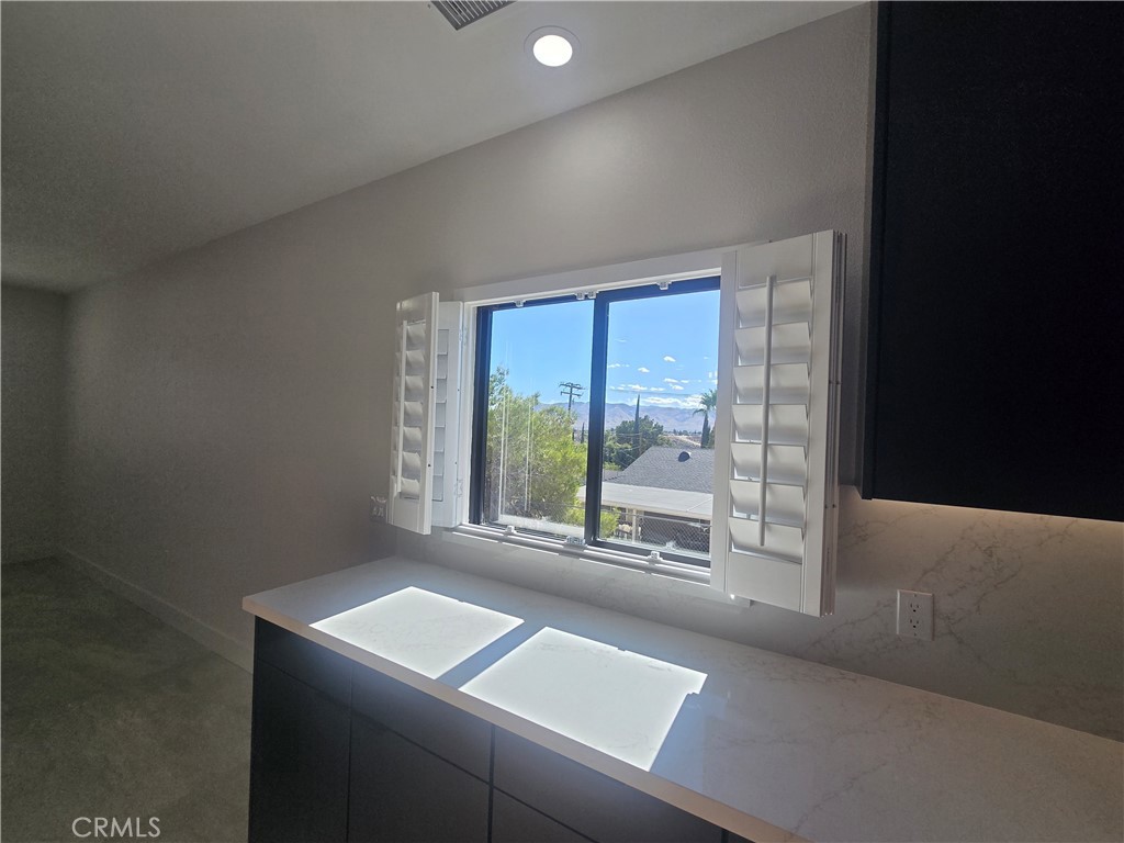 16870 Joshua Property Photo 23