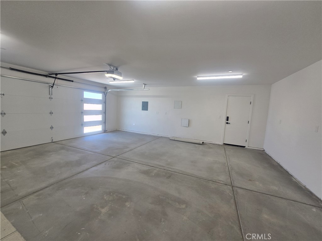 16870 Joshua Property Photo 40
