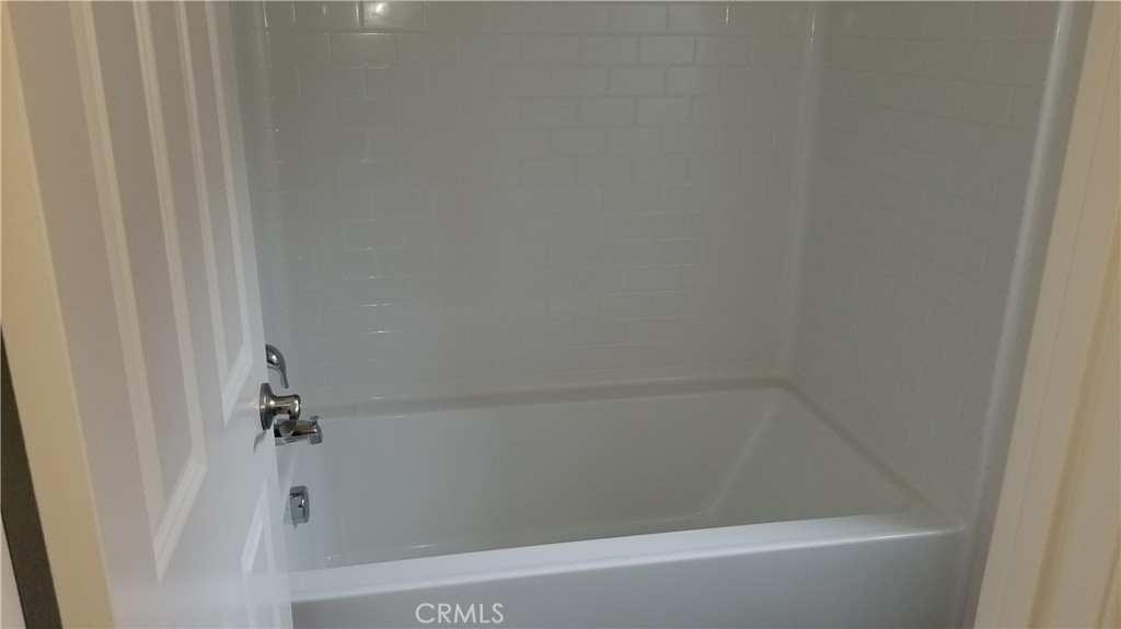 4723 S Rogers Property Photo 15