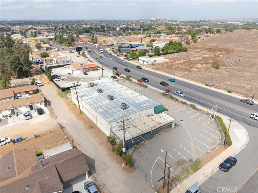 8616 Limonite Avenue Property Photo 8