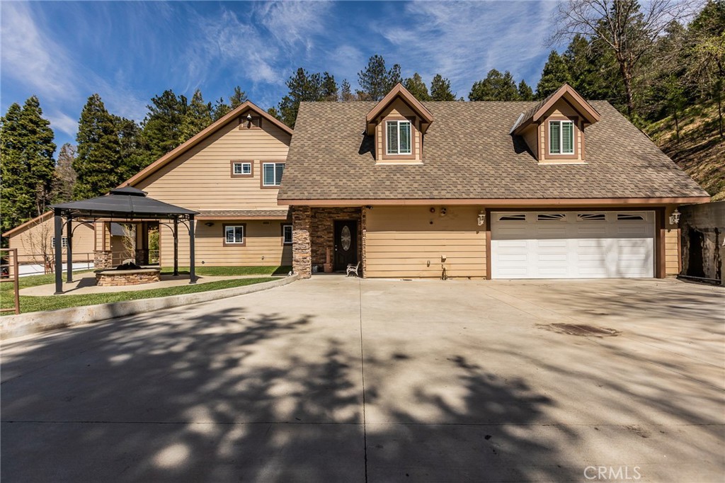 919 Venus Way Property Photo 2